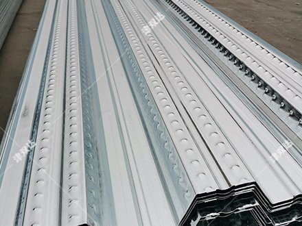 yx76-305-915型樓承板 發(fā)往山東青島