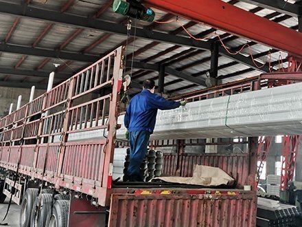 廣州唯品會用彩鋼雨水管 今日已發(fā)貨